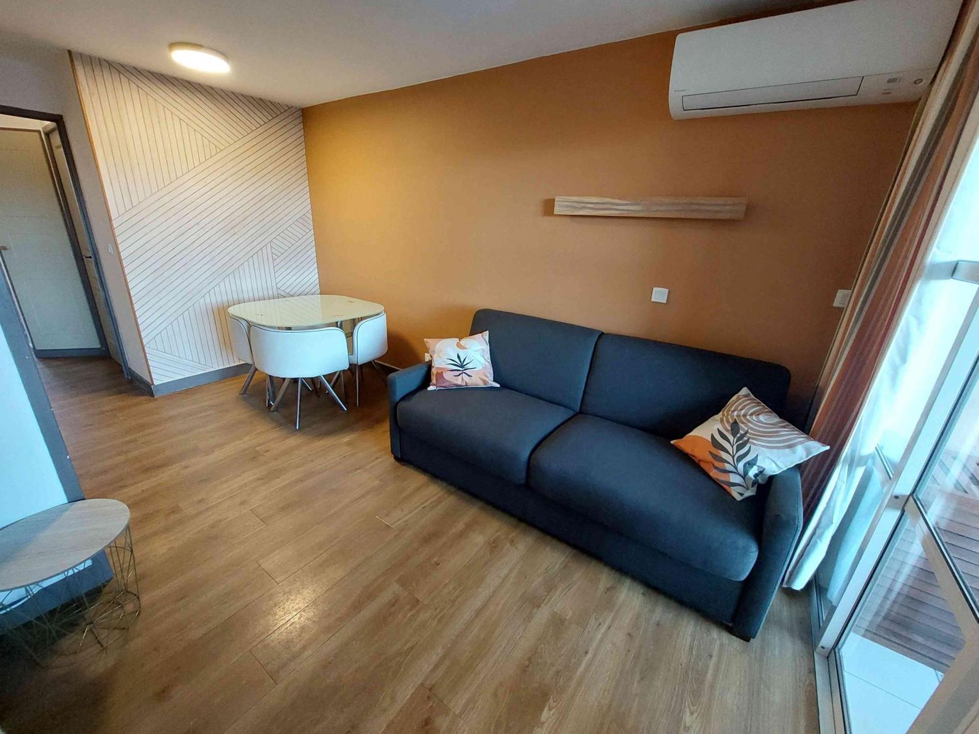 Cap Esterel Appartement Climatise Dans Le Centre Du Village Vacances Drammont Exterior foto